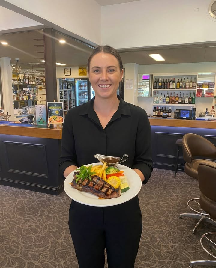 Featured image for “Steak Night Every Saturday & Wednesday at Hill Top”