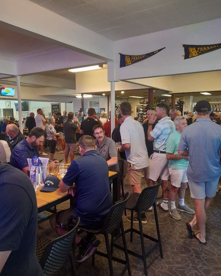 Featured image for “Charity Golf Day at Hill Top Raises Funds for Black Dog Institute”